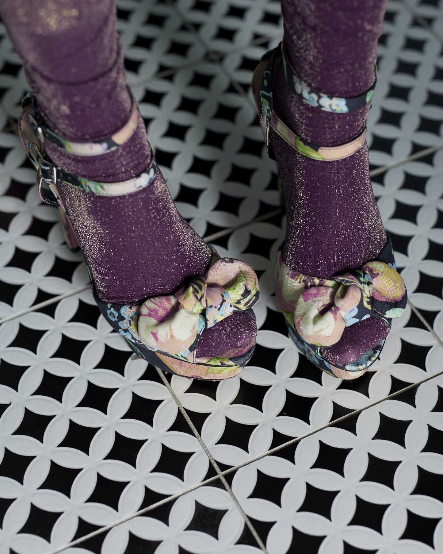 Ines Shimmery - Plum/Gold - Socken